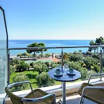Mendi Hotell