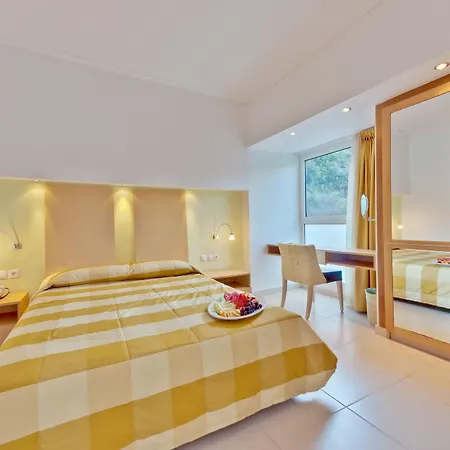Hotel Mendi 4*