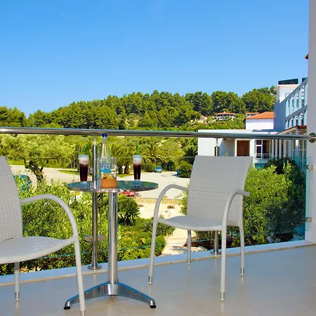 Mendi Hotel 4*