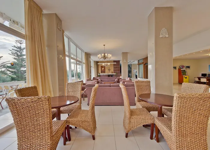 Mendi Hotel Kalandra